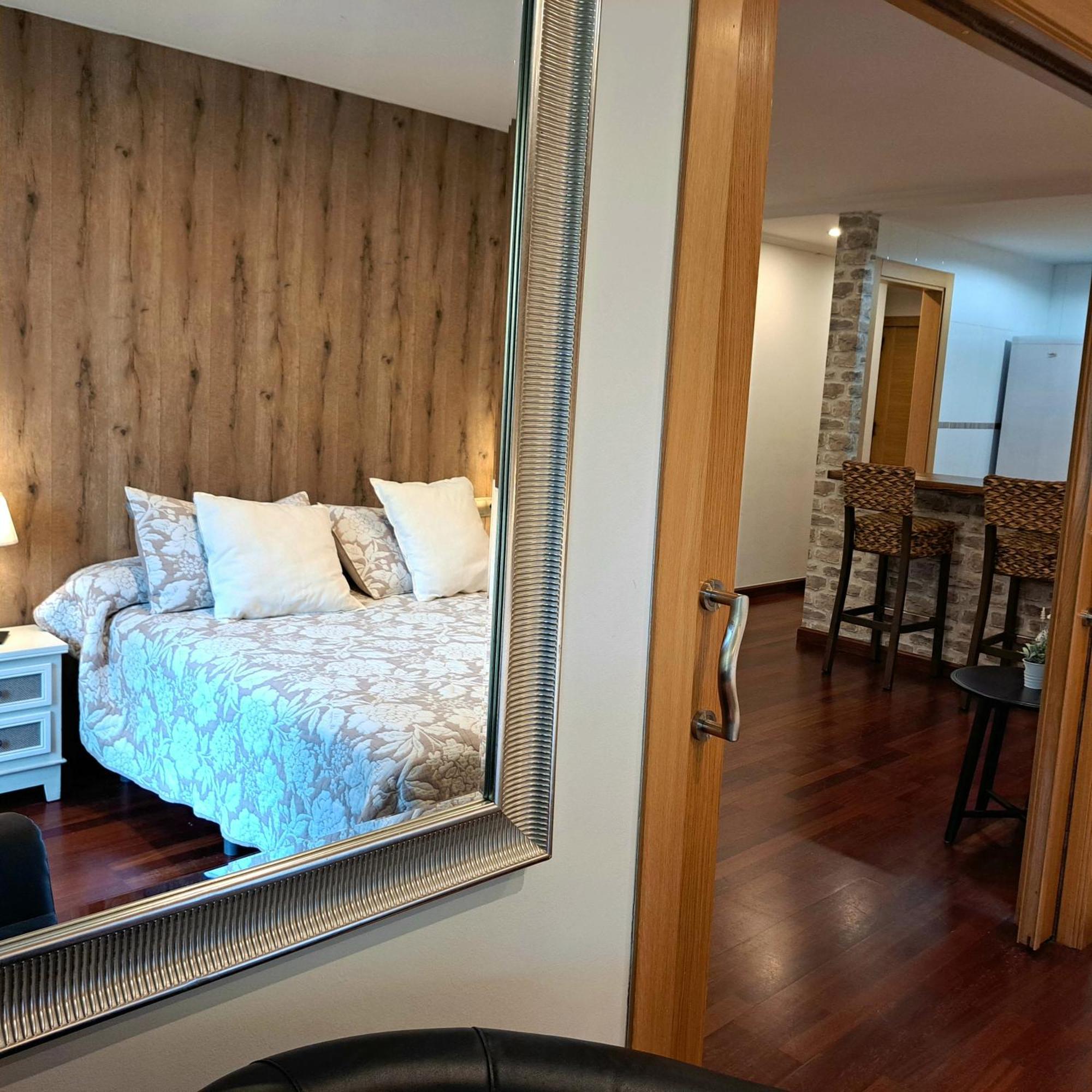 Apartamento Con Terraza Al Puente Romano Cangas de Onis Exterior photo